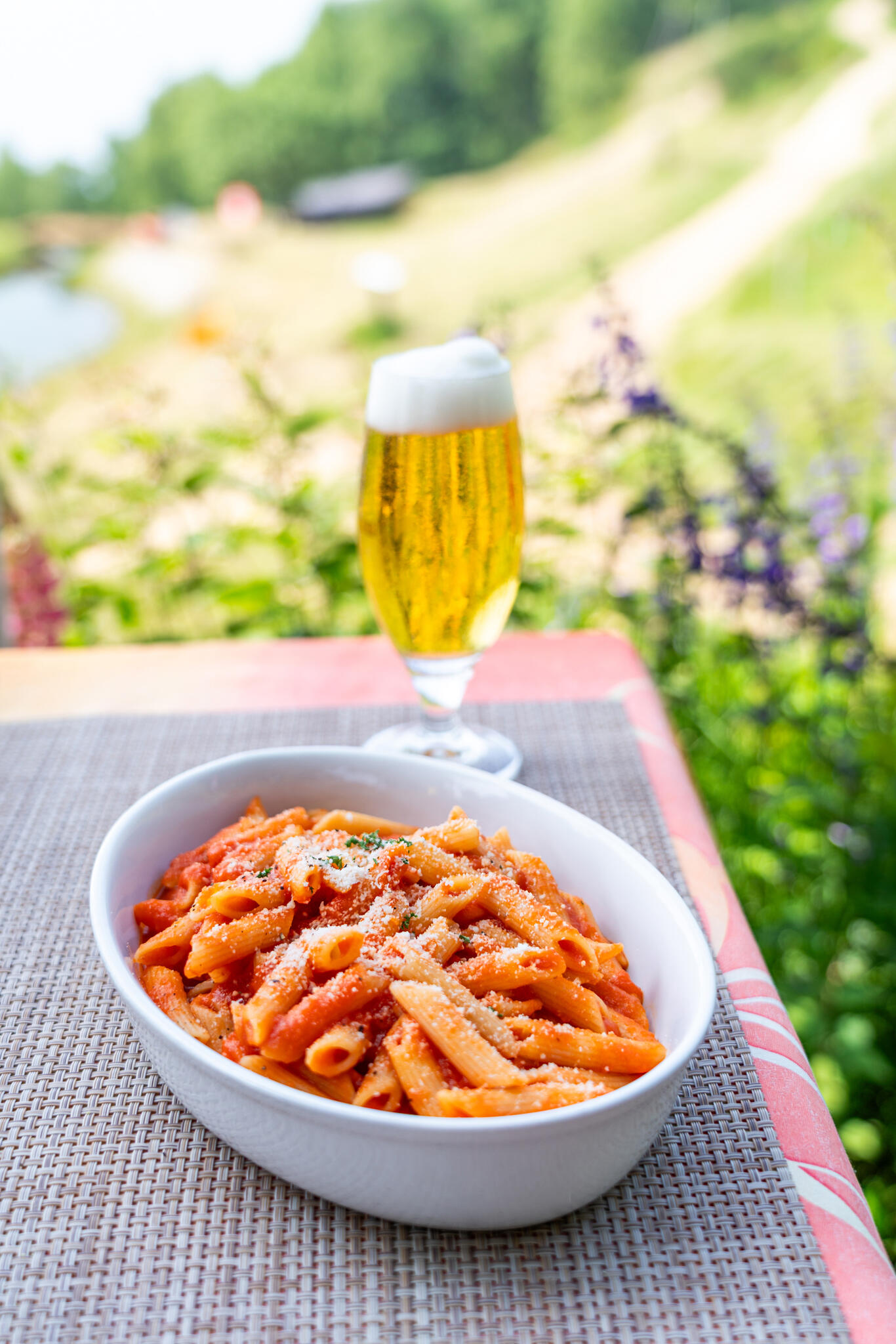 Lunch vid Capanna Lo Stallone.
